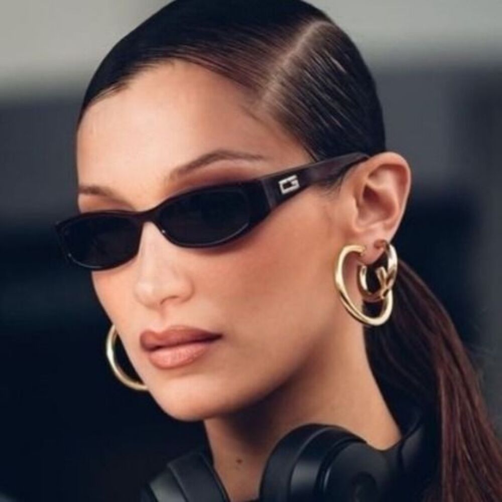 Vintage 90's Gucci Oval Sunglasses (2547/S) with Hard Case